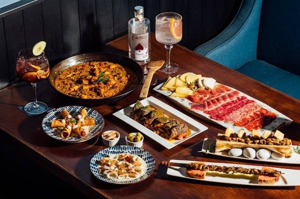 Comment la gastronomie de Madrid reflète-t-elle l'histoire de la ville ?