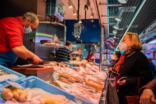 Quels sont les marchés alimentaires incontournables à Madrid ?