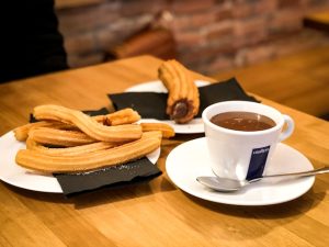 churros et tasse